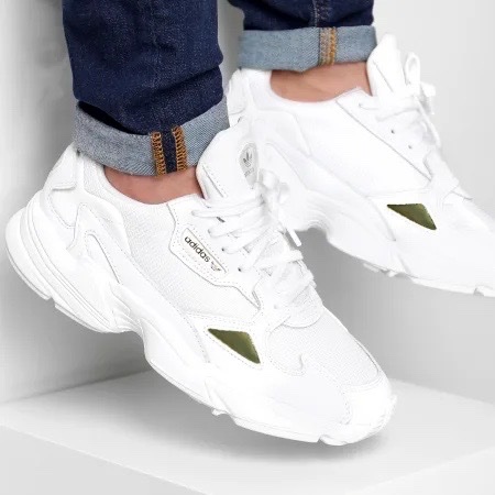 Adidas Falcon Cloud Blanc Doré Metallic (femme)