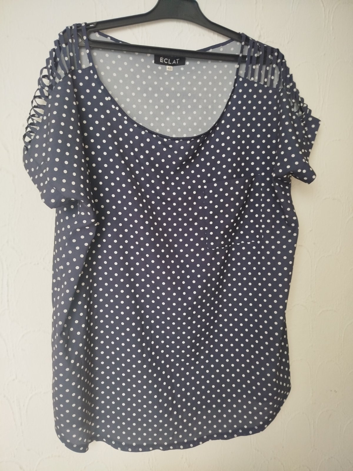 Chemise pointillée marque Éclat 