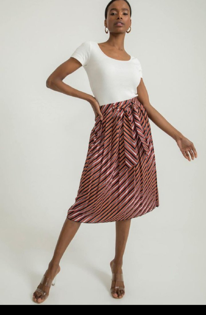 Jupe satiné mango taille 38 