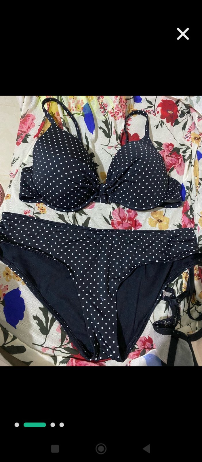 Maillot noir à pois blancs léopard de la marque C&A