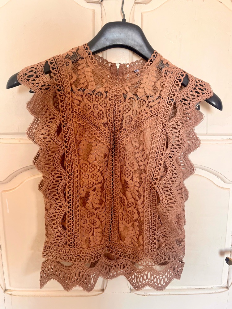 Chemise