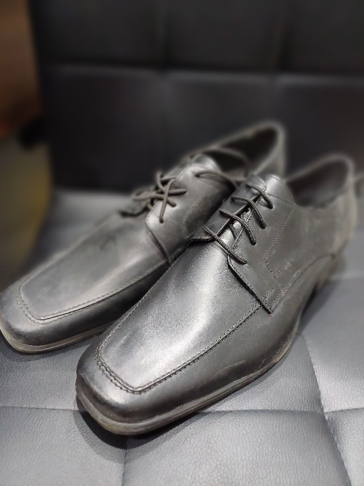chaussure pour homme pointure 43 