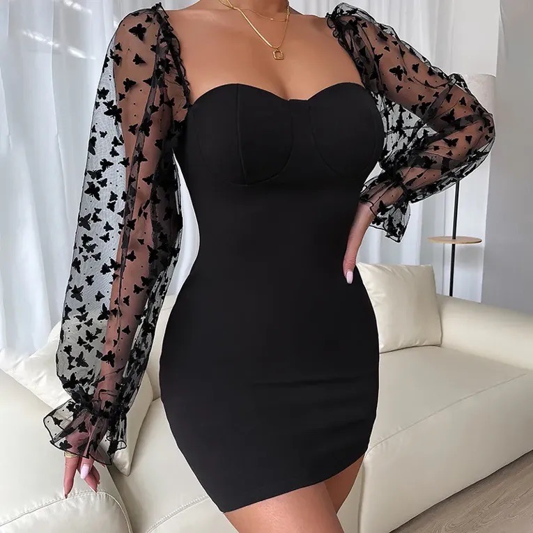 Sublime 💕💕Robe shein noire avec dentelle imprimé papillon