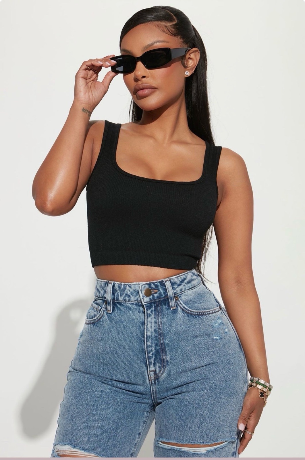 Crop top noire boohoo