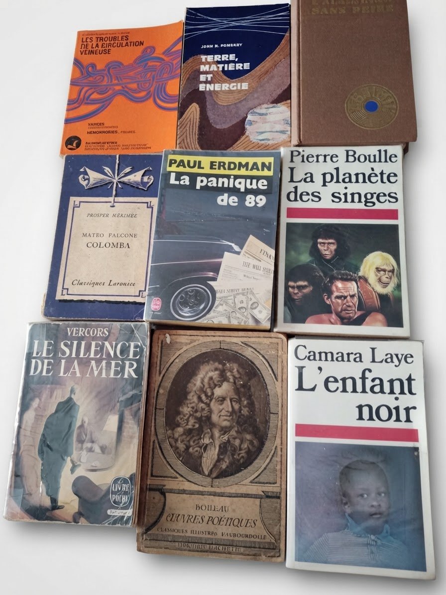Lot de 9 livres 