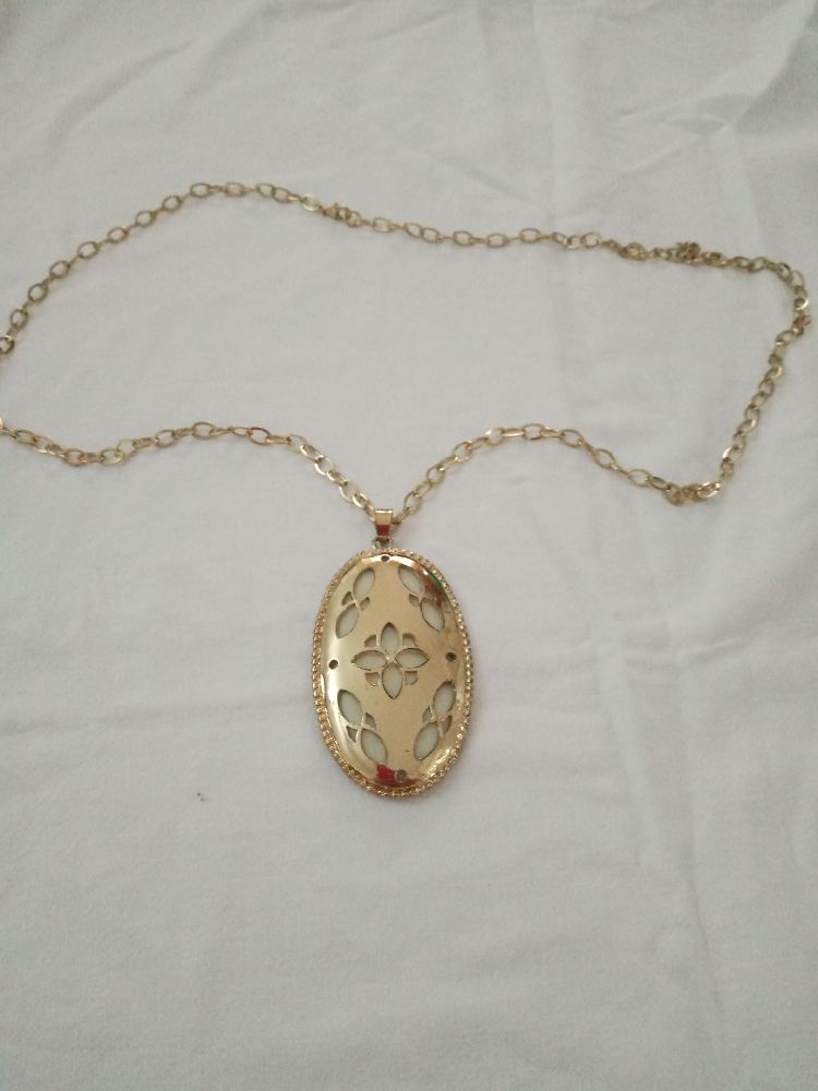 Collier 