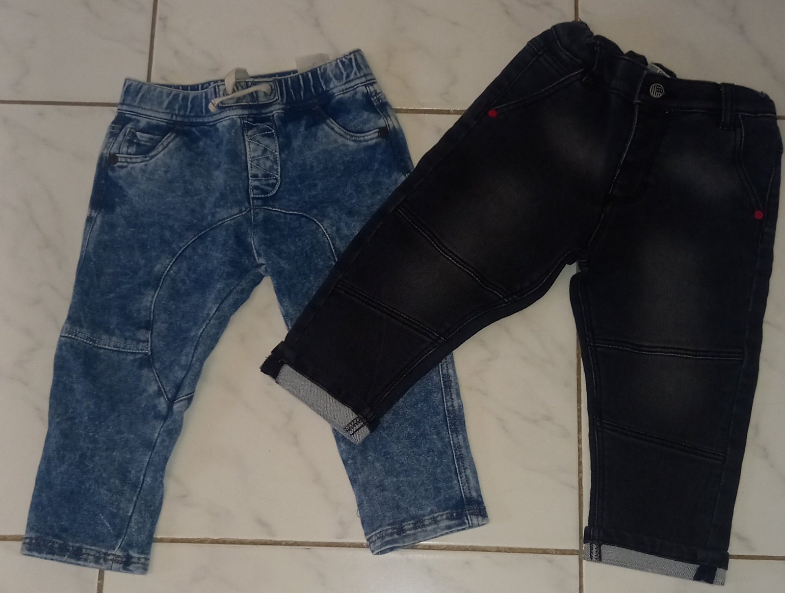 Lot 2 pantalons bébé 