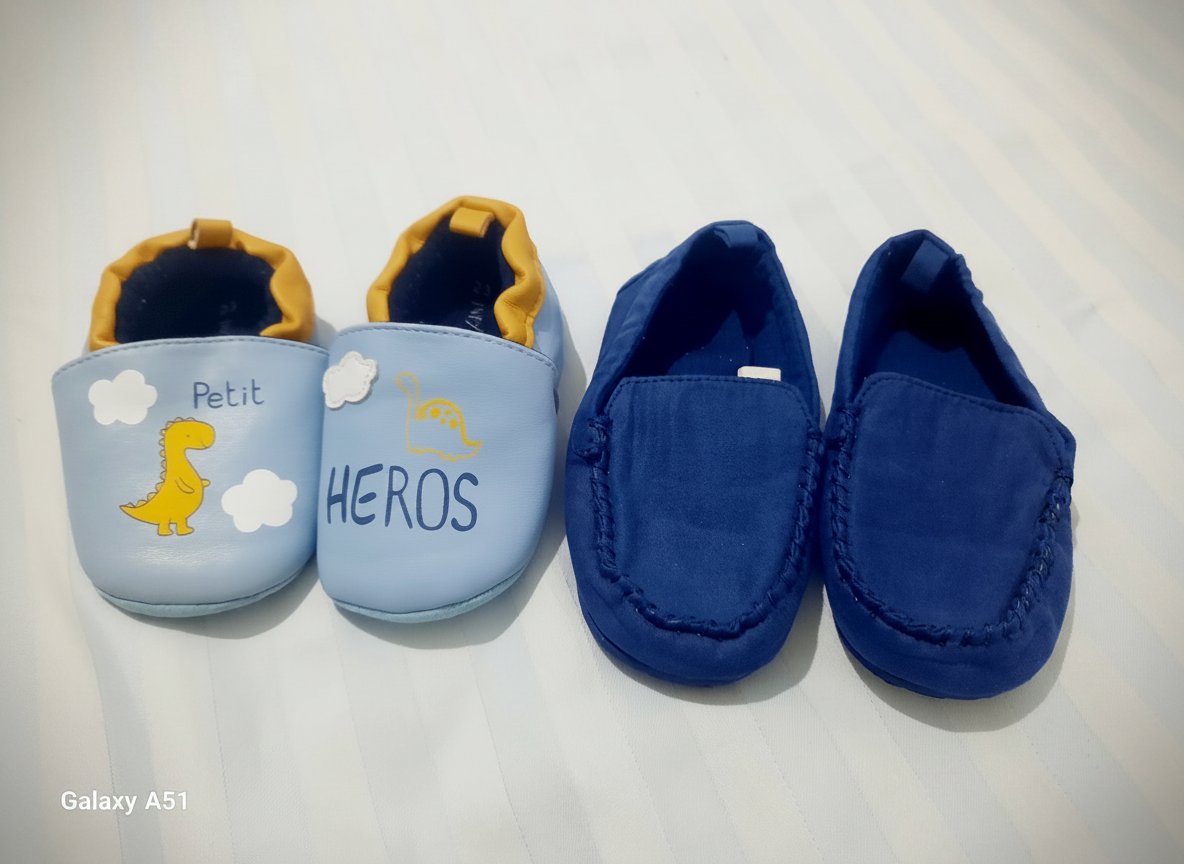 Deux chaussures inxtenso