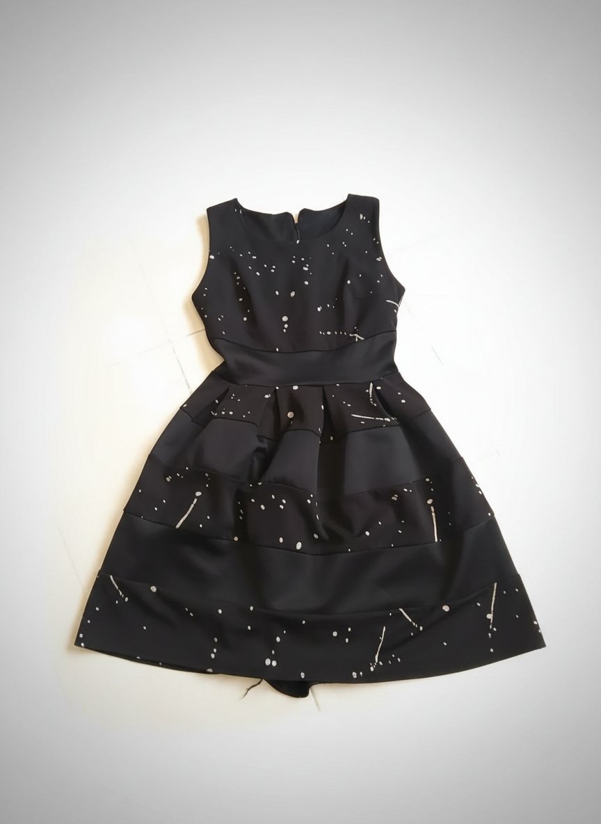Robe femme très bon état tlabes 15/16ans