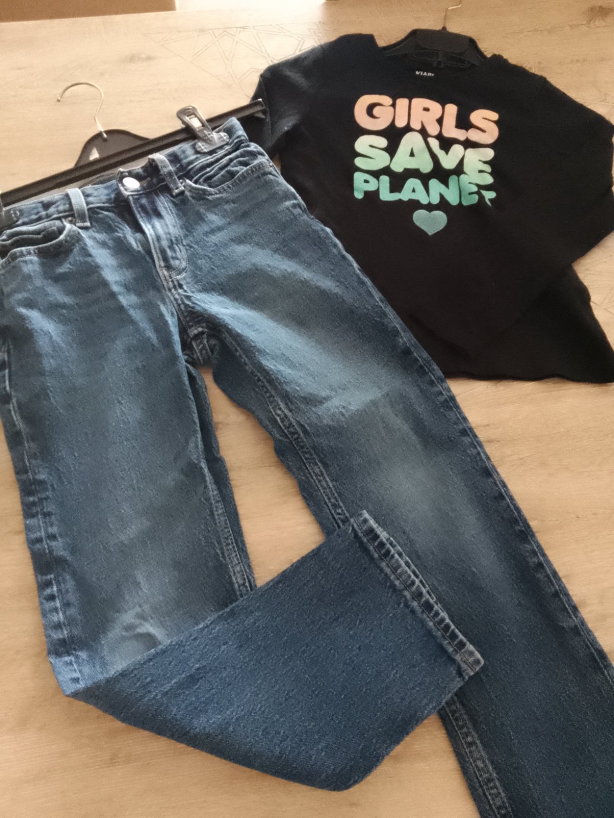 Pull fille Kiabi neuf pantalon bon état 