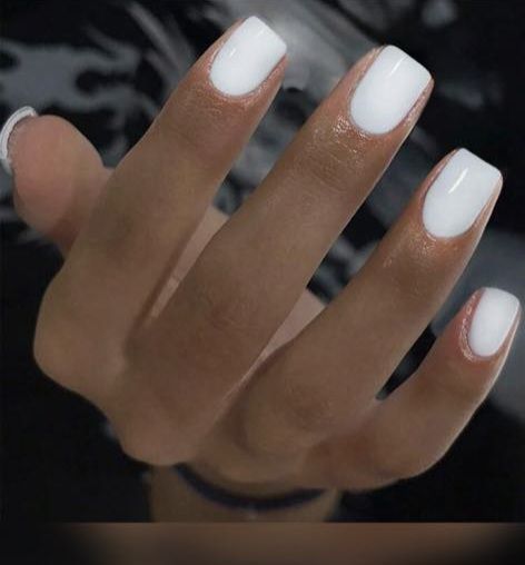 Pack Faux ongles  24 faux ongles + 24 étiquettes collantes + lim 