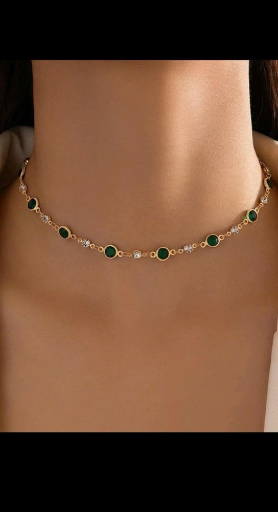 collier + boucles d'oreille vert yasser fino