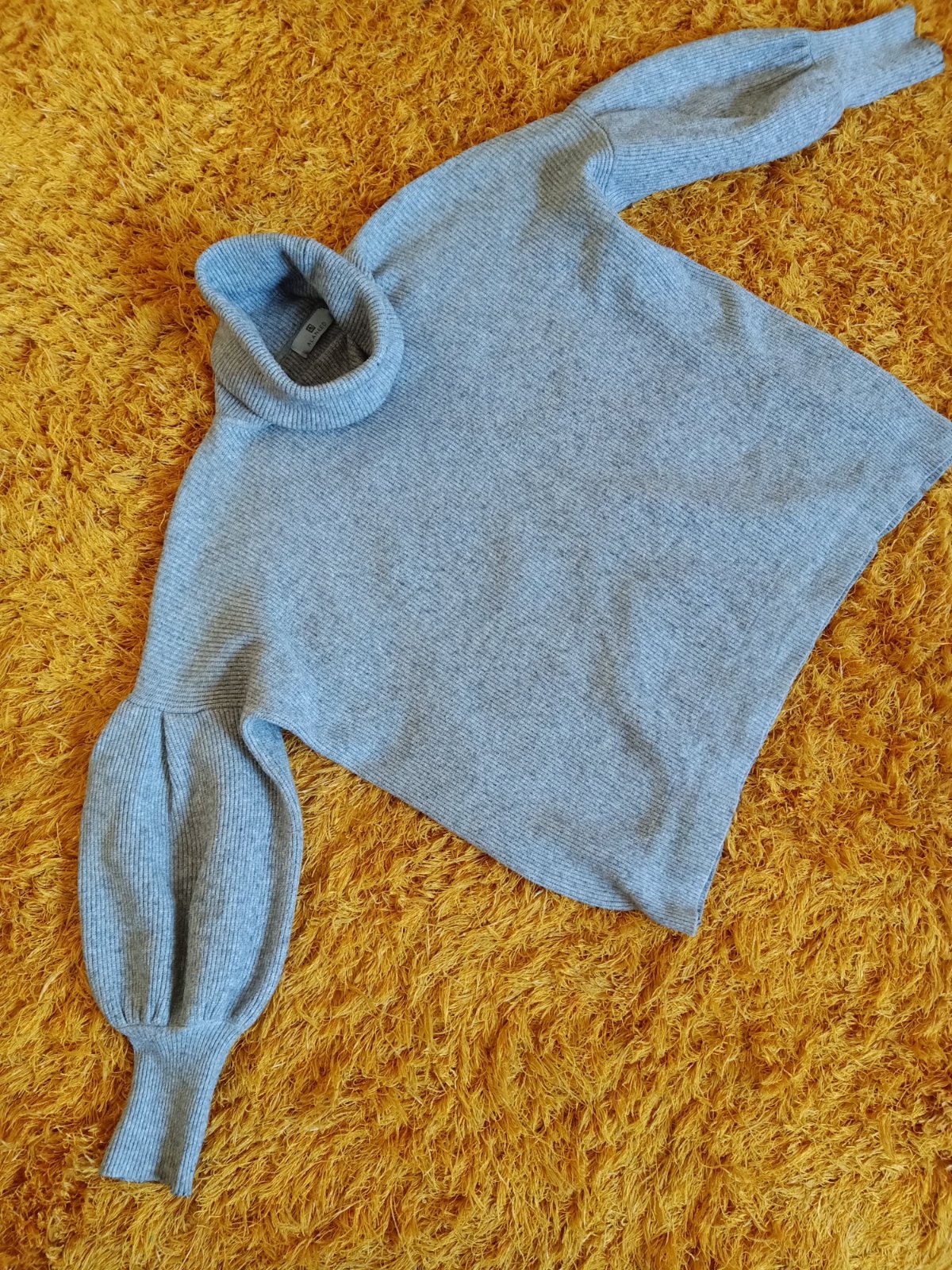 Pull mnches bouffantes 