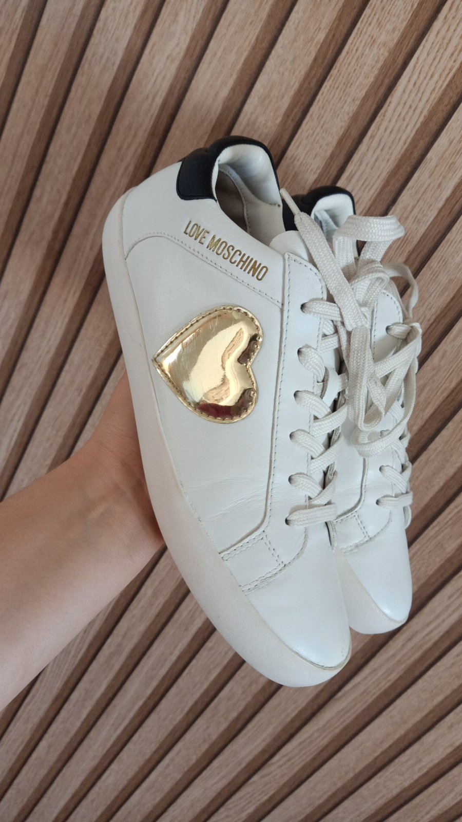 Basket Moschino 