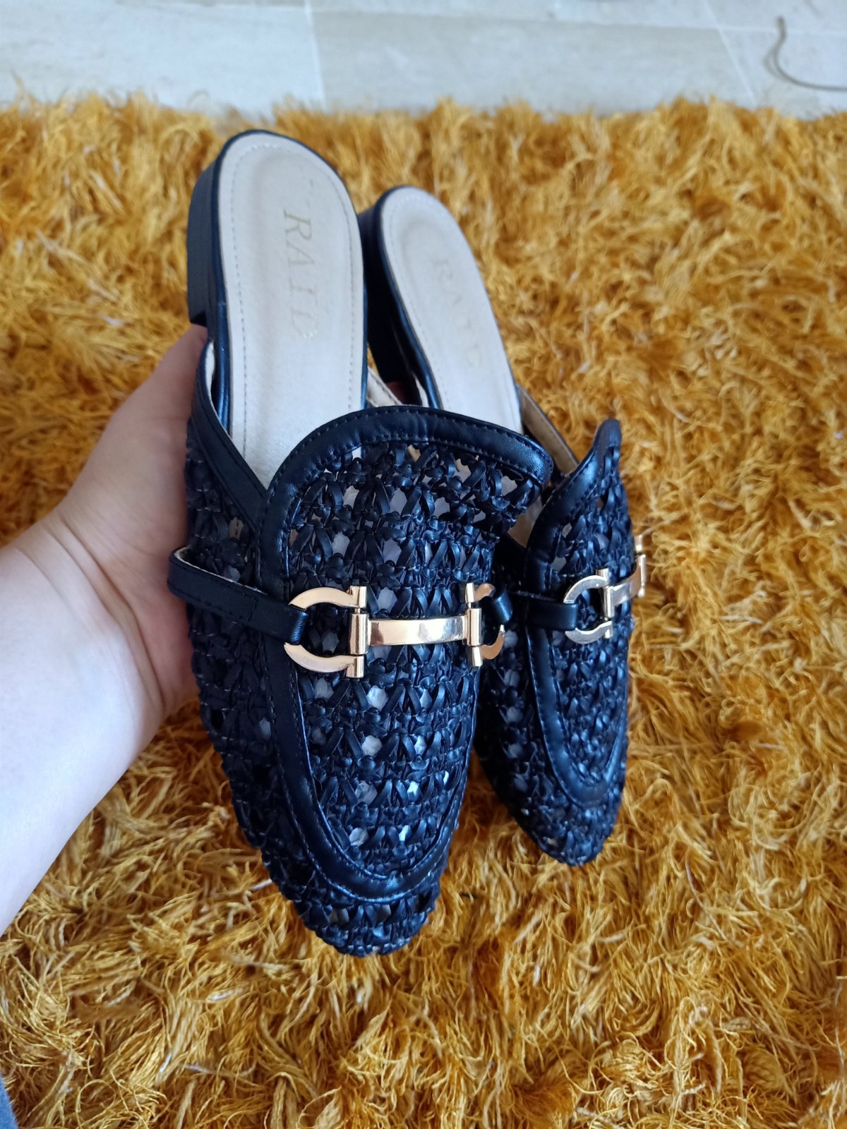 Mules 