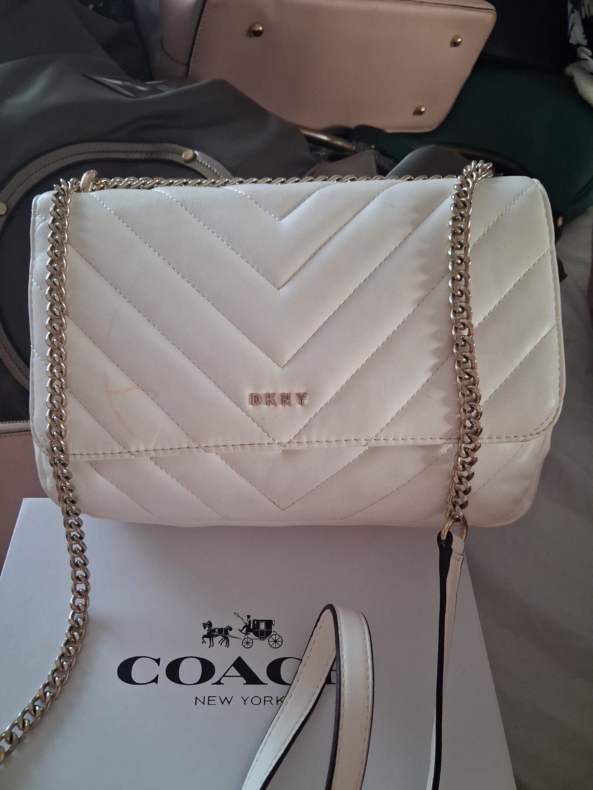 Sac a bandou dkny