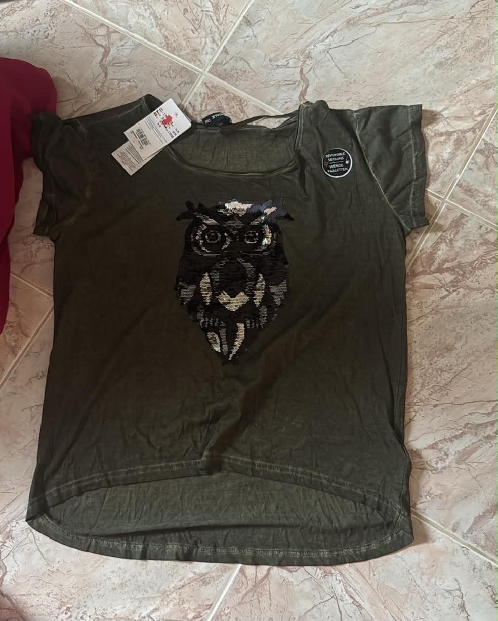 T-shirt