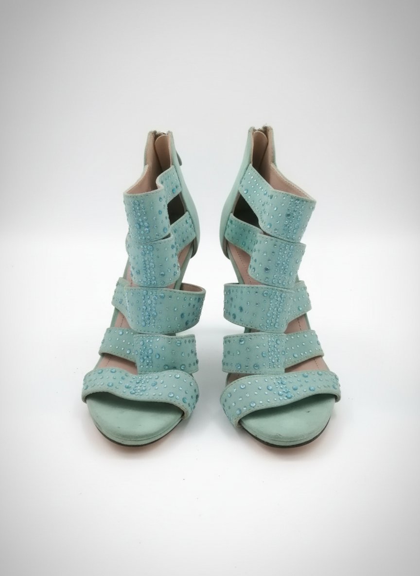 Sandal 