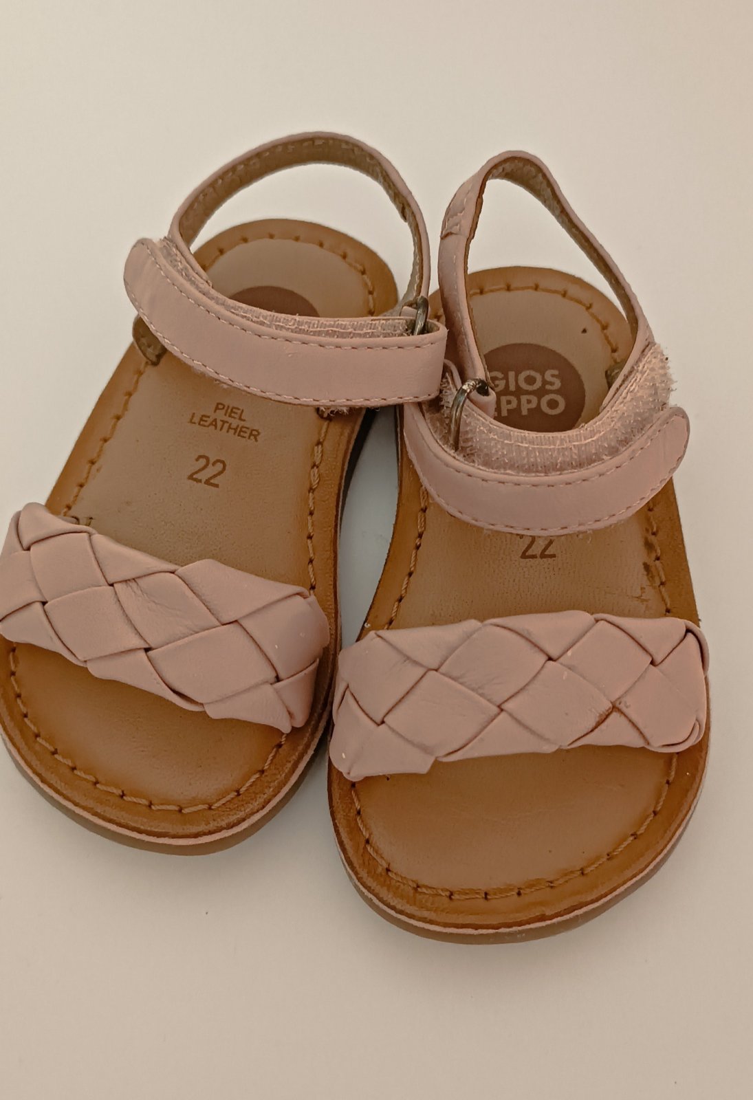 Sandales rose en cuir 
