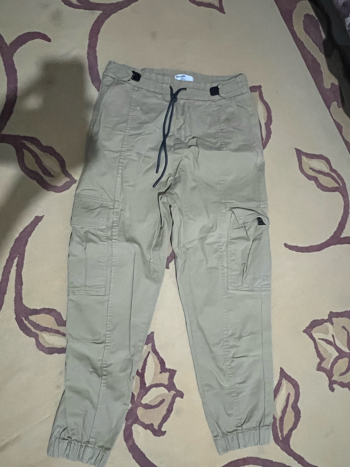 Cargo berskha