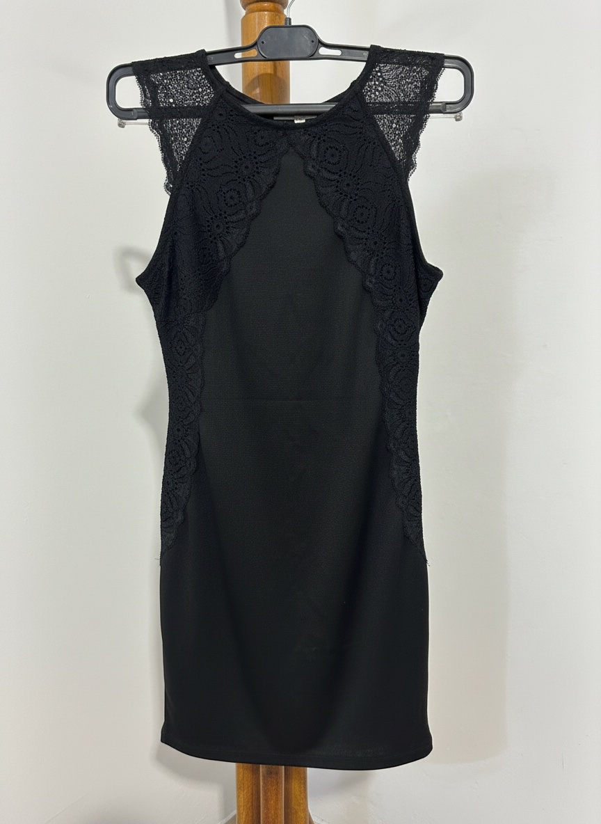 Robe noire stretchy H&M