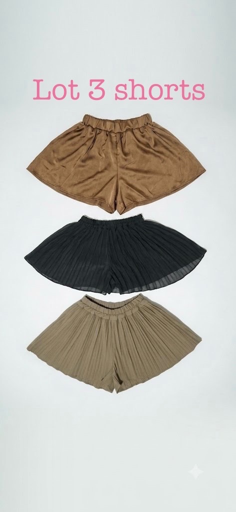 Lot 3 shorts taille S/M
