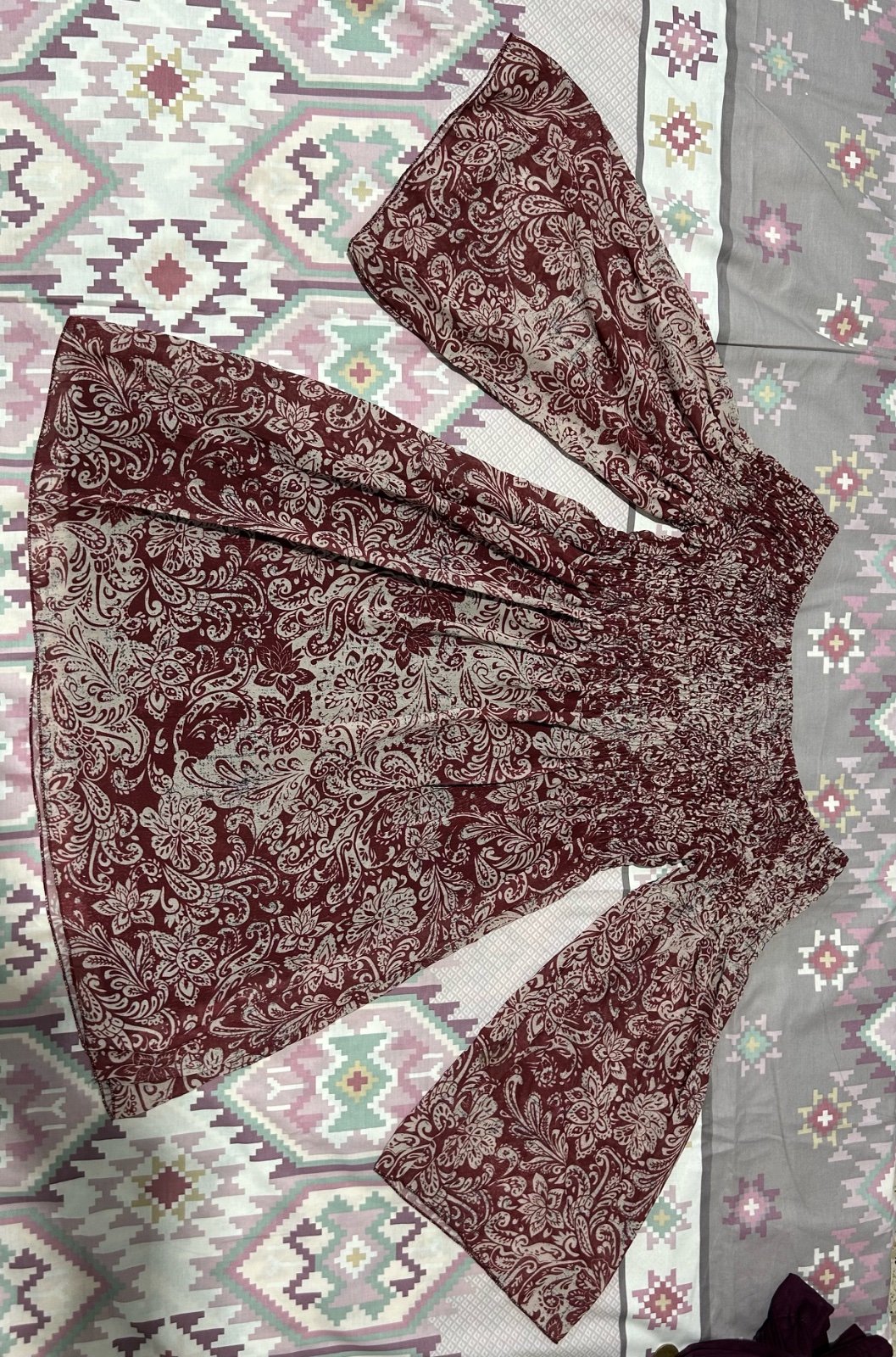Robe taille S avec jupon 