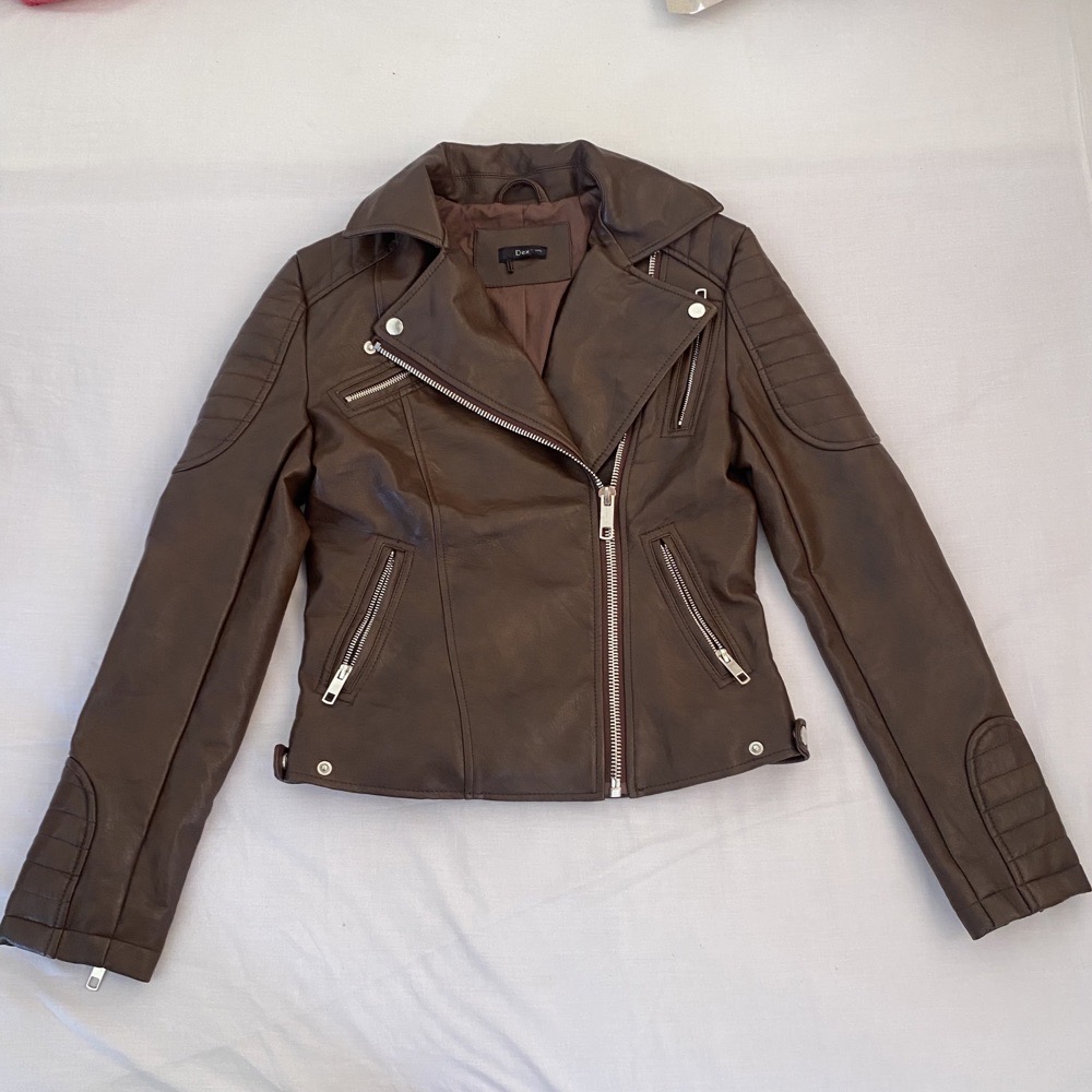 blouson cuir en marron 