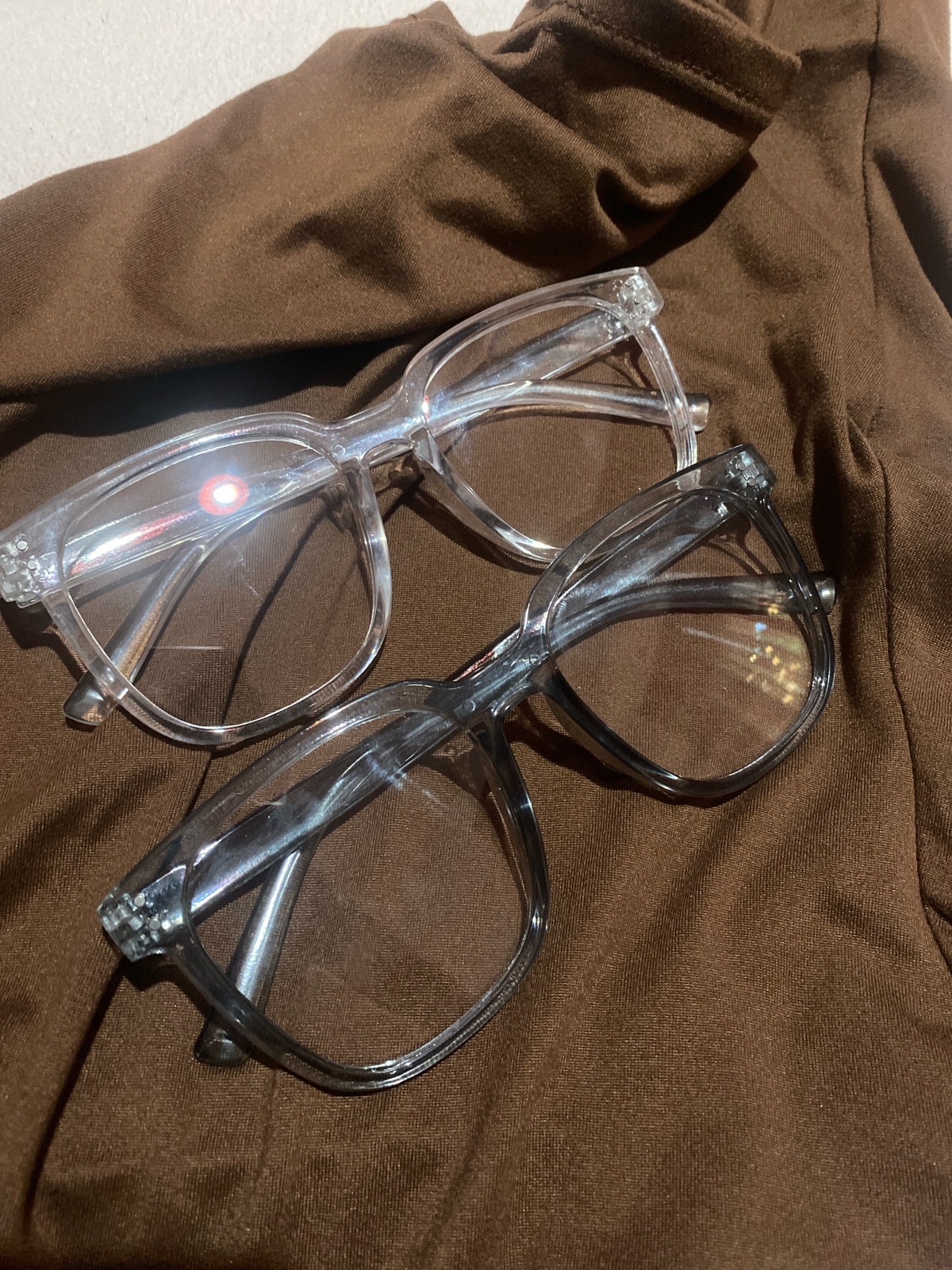 Deux lunettes 