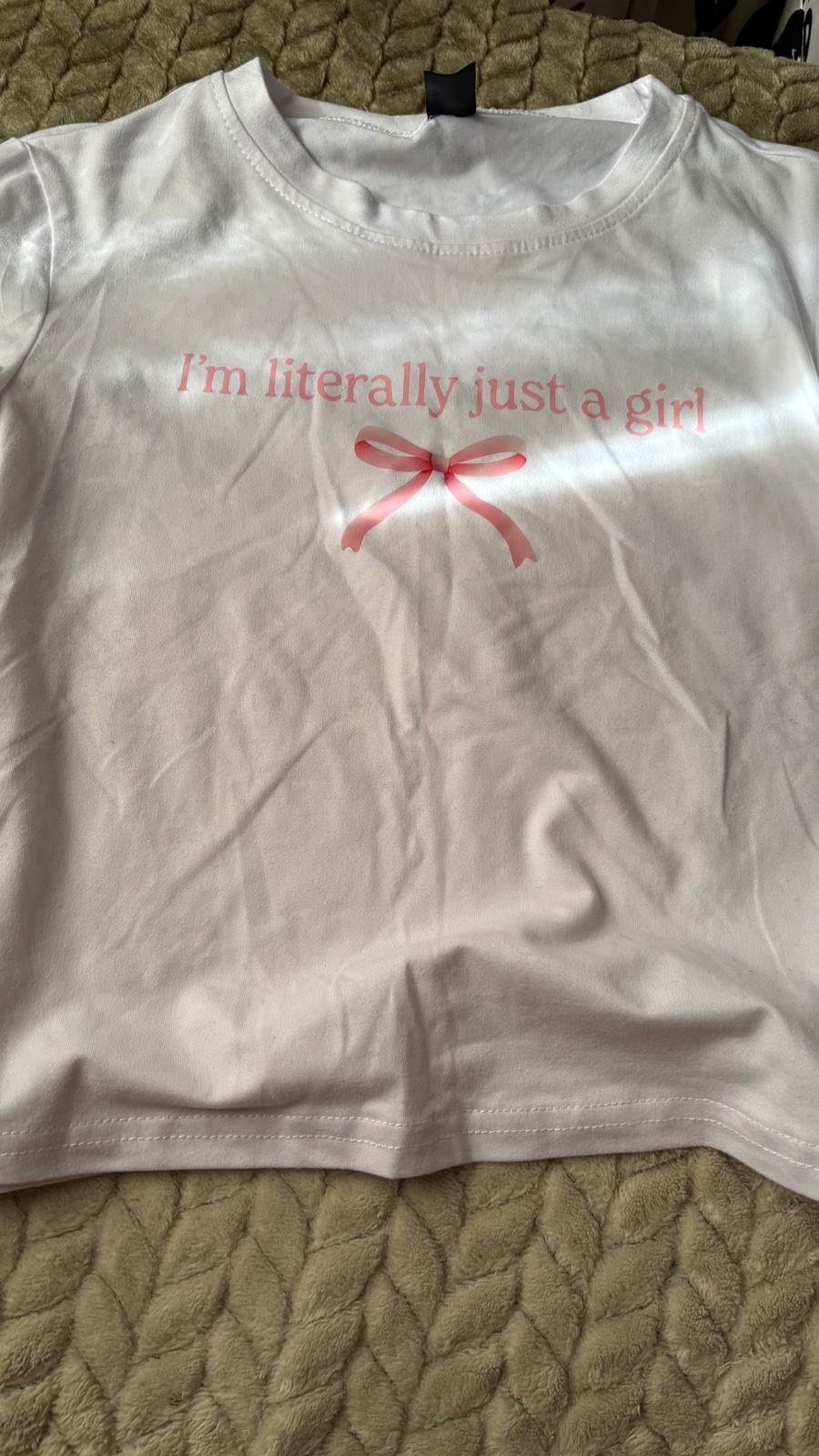 T-shirt blanc "I'm literally just a girl"