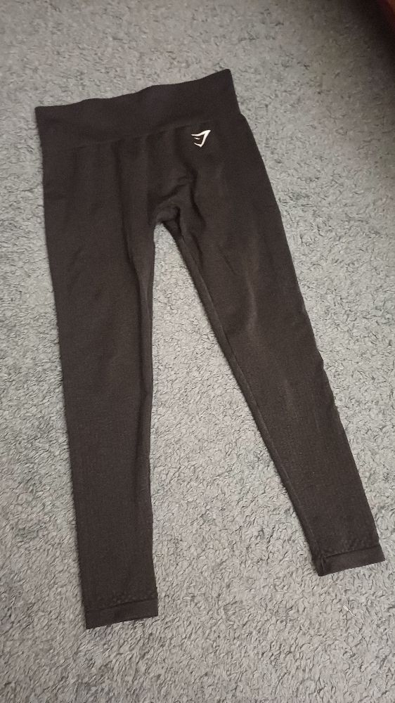 Leggings Gymshark dark grey taille M. 