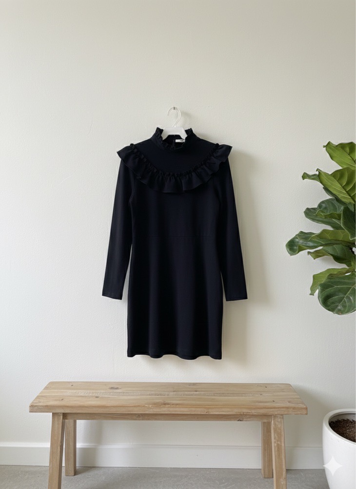 Robe noir simple