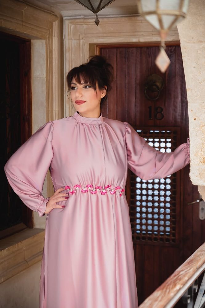 Robe satin de soie rosé avec strass ma création 