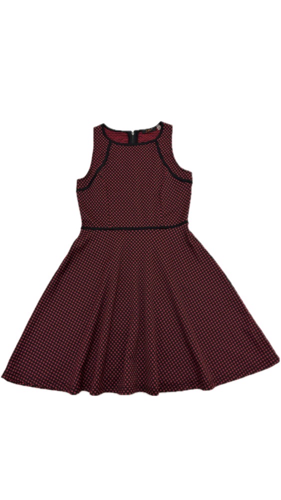 Robe d'hiver rouge et noir