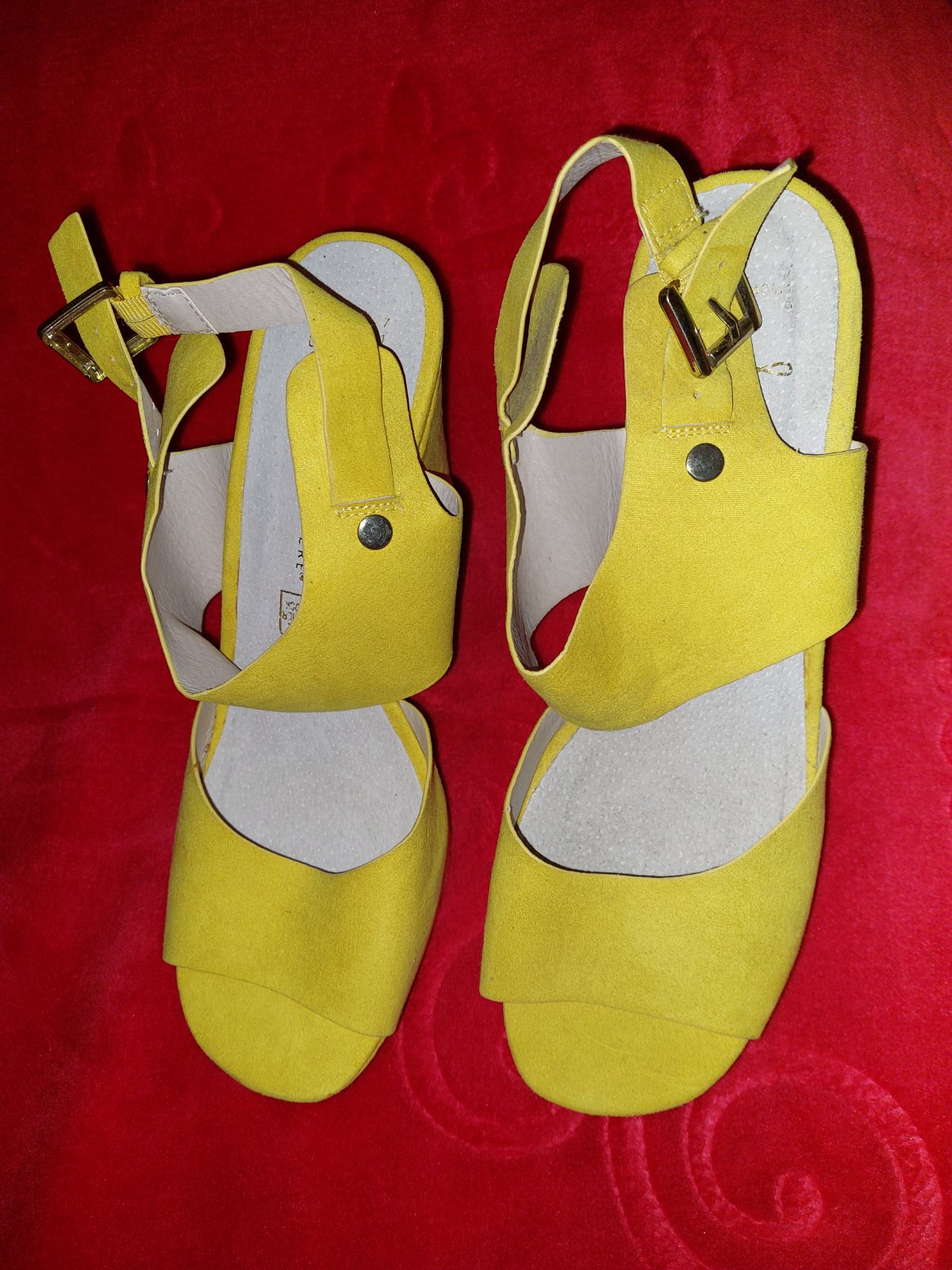 Sandale