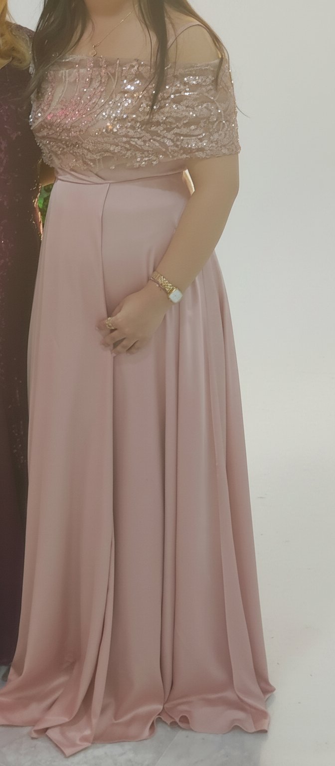 Robe satin 