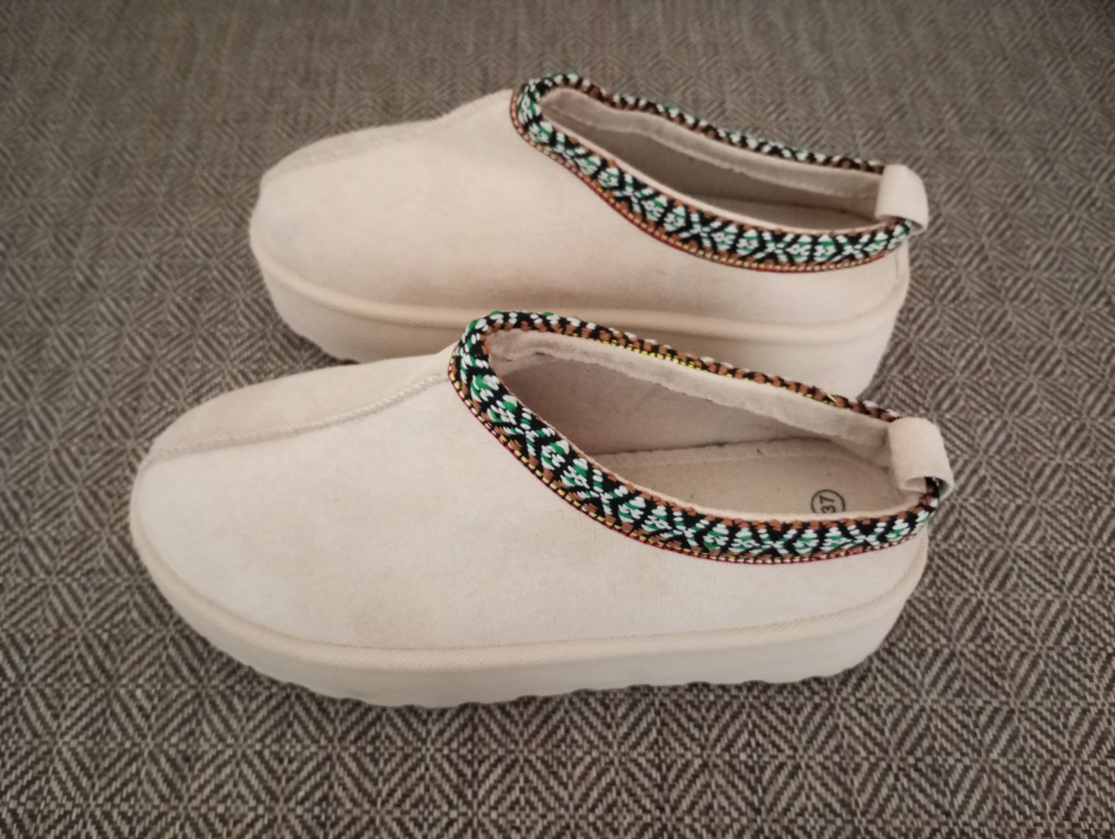 Chaussures :beige/sable