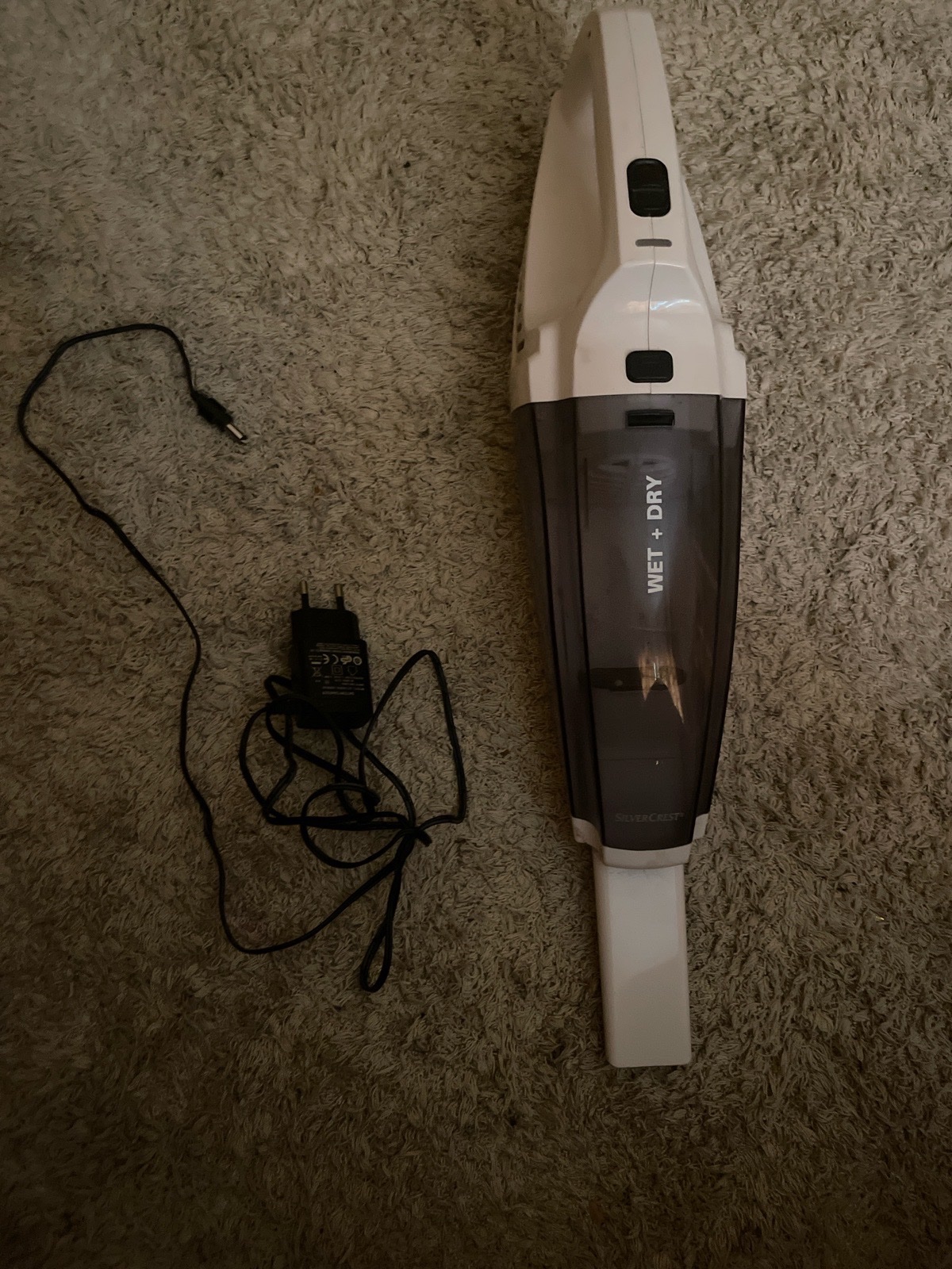 Aspirateur sans fil silver crest 