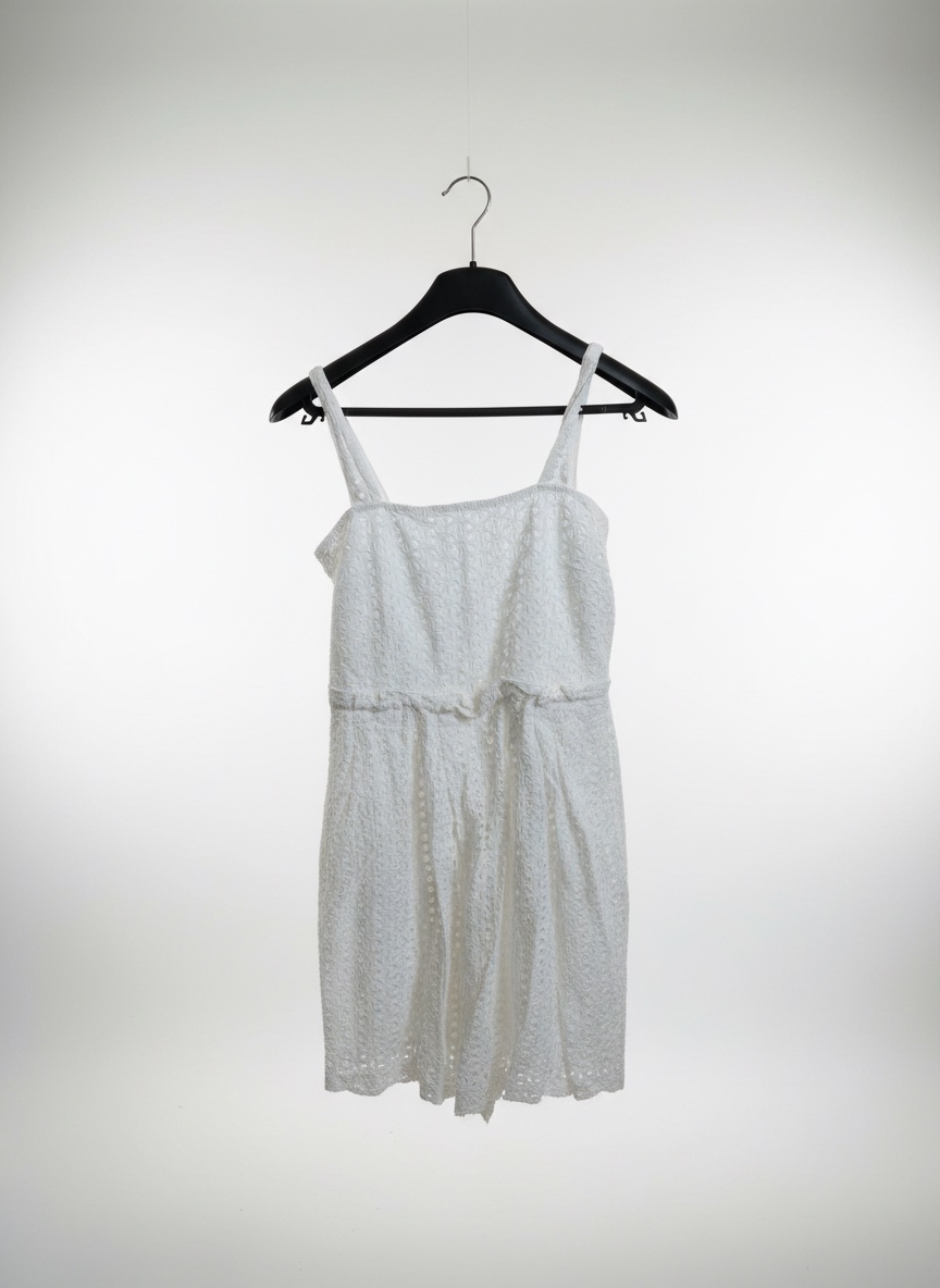 Robe taille sm broderie anglaise