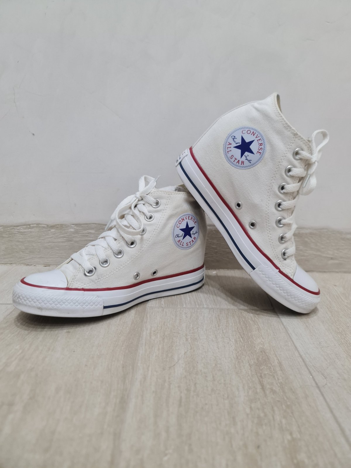 Converse femme Chuck Taylor pointure 38