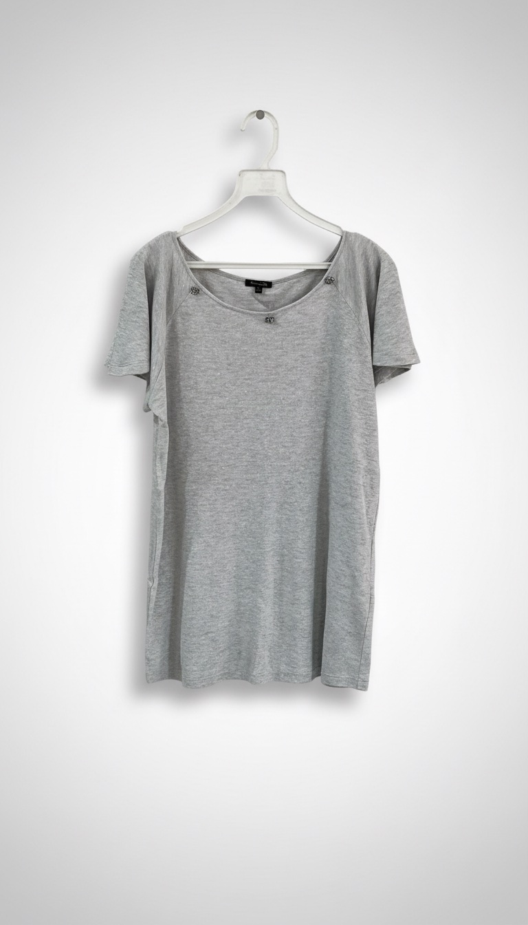 T shirt Massimo Dutti. Gris legerement pailletee. magnifique porté