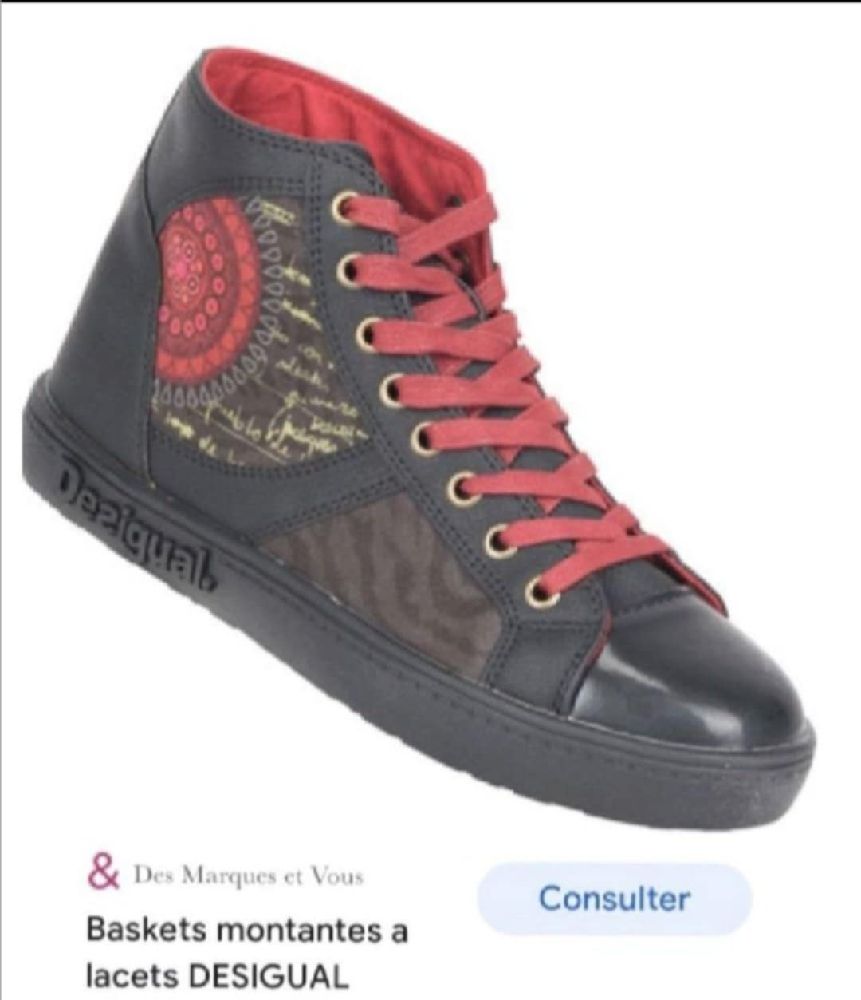 DESIGUAL très confortable 