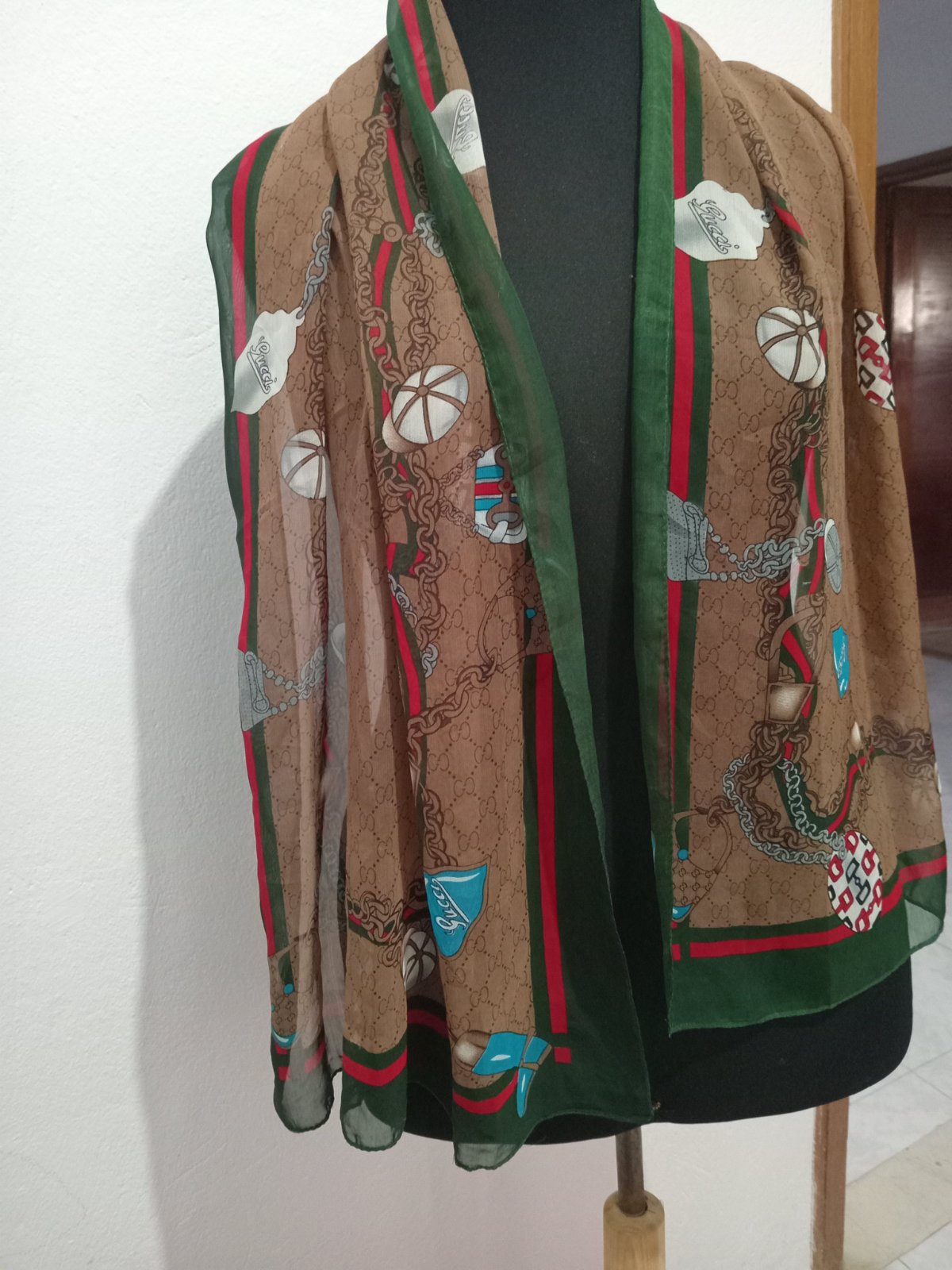 Echap Gucci importé 