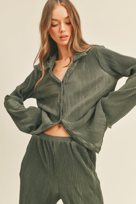 Chumise vert olive plissé 