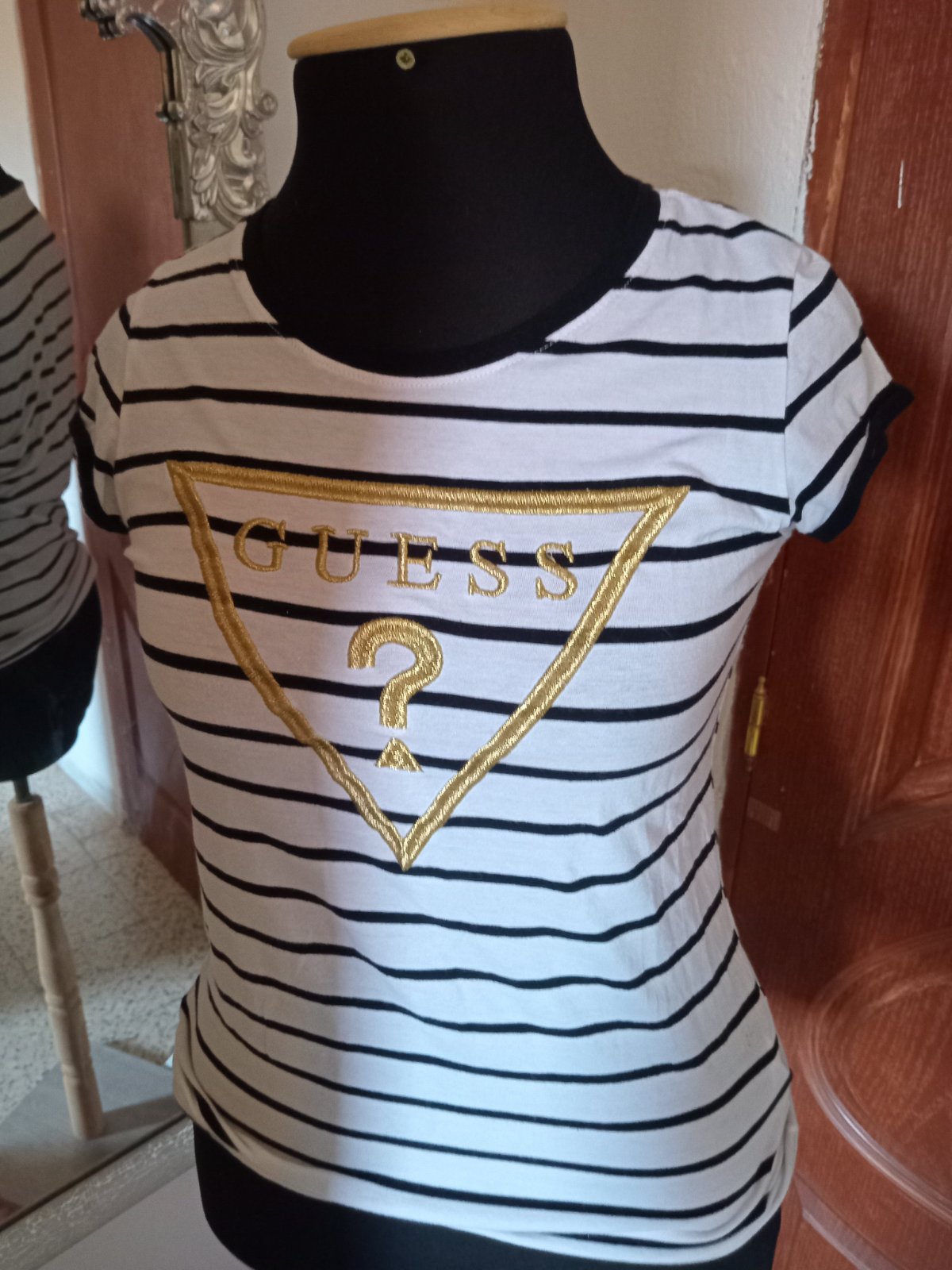 T shirt guess authentique 
