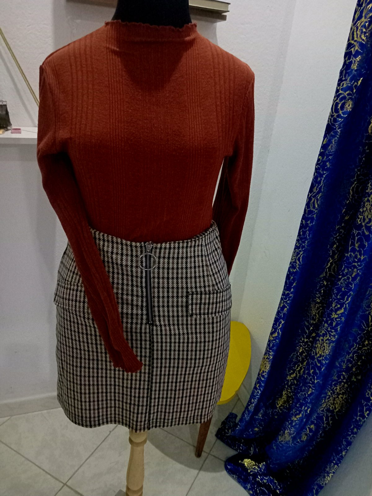 Out fitttt jupe+pull shein 