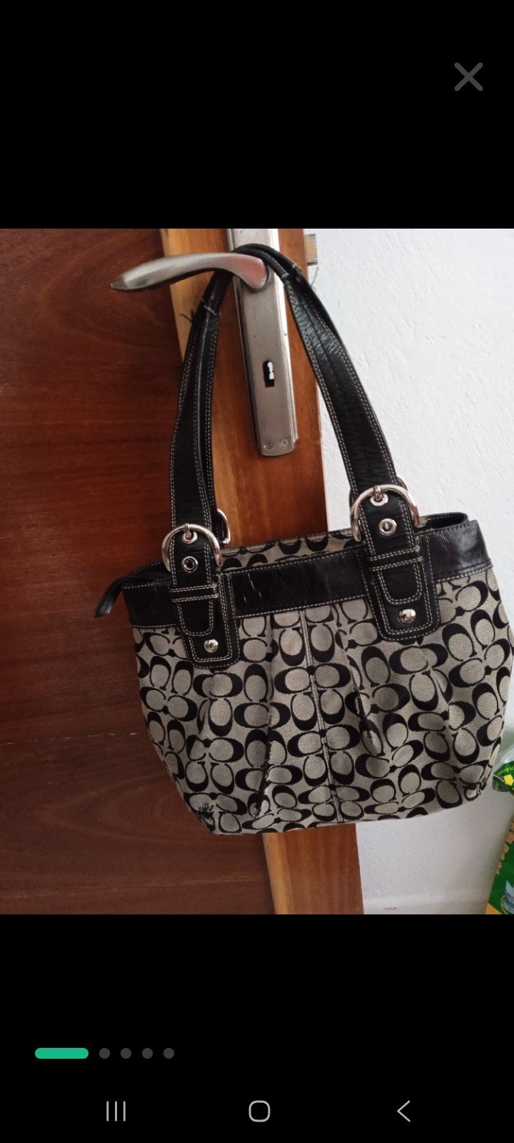 Sac a maîn coash authentique avec code serie 