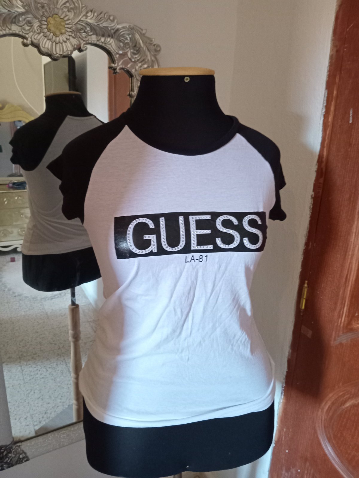 T shirt guess authentique 