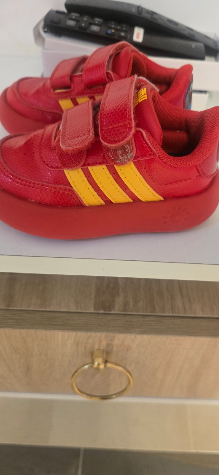 Basket adidas disney
