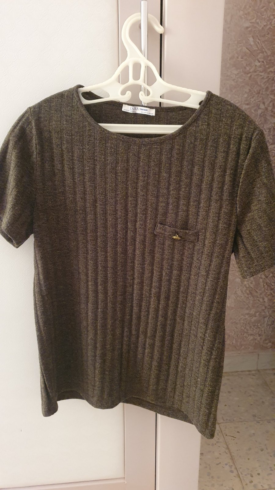 Pull vert kaki